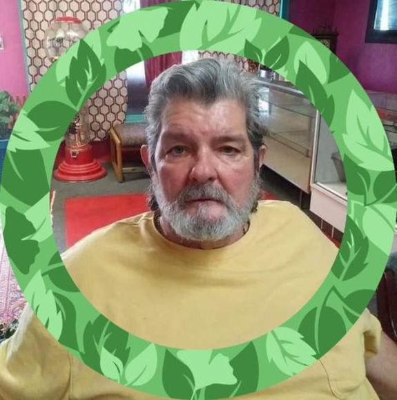 Meet your Posher, Mike - Picture 1 of 1